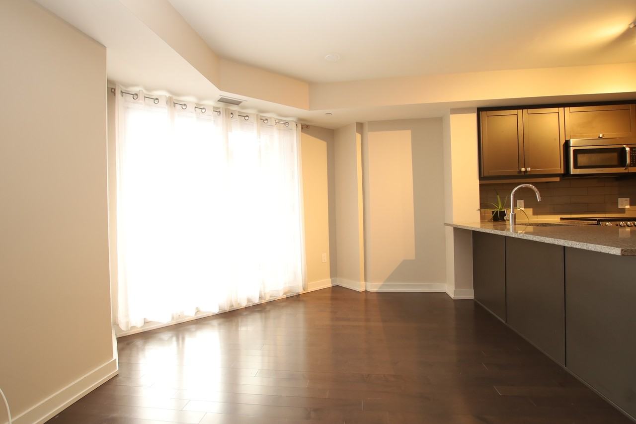 316 Bruyère St - Photo 6 of 24