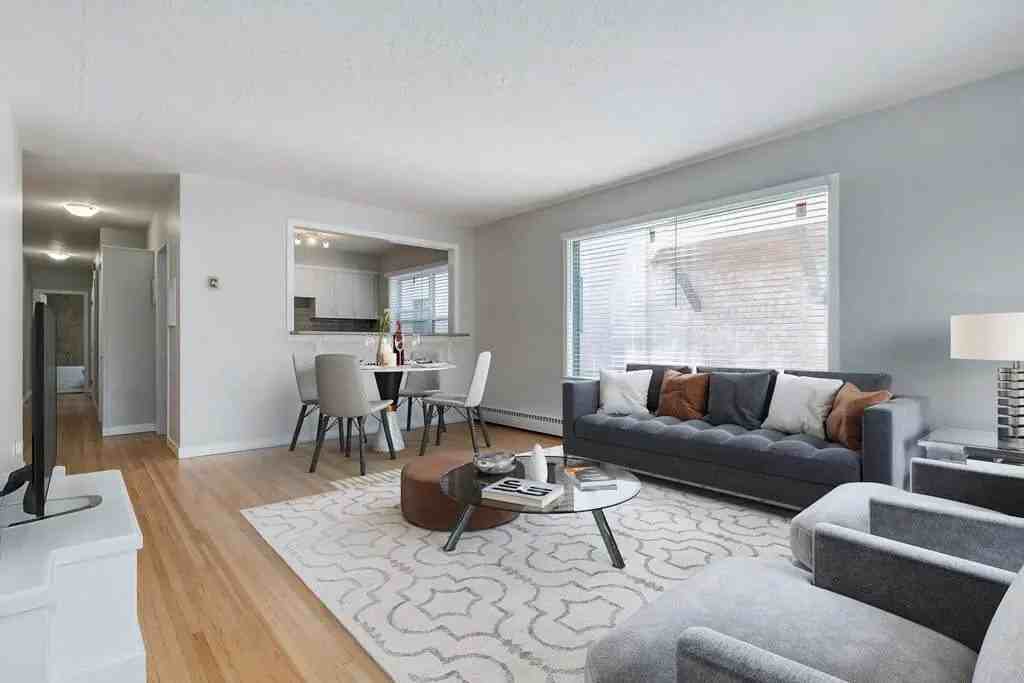 The Mount Royal - Photo 4 of 14