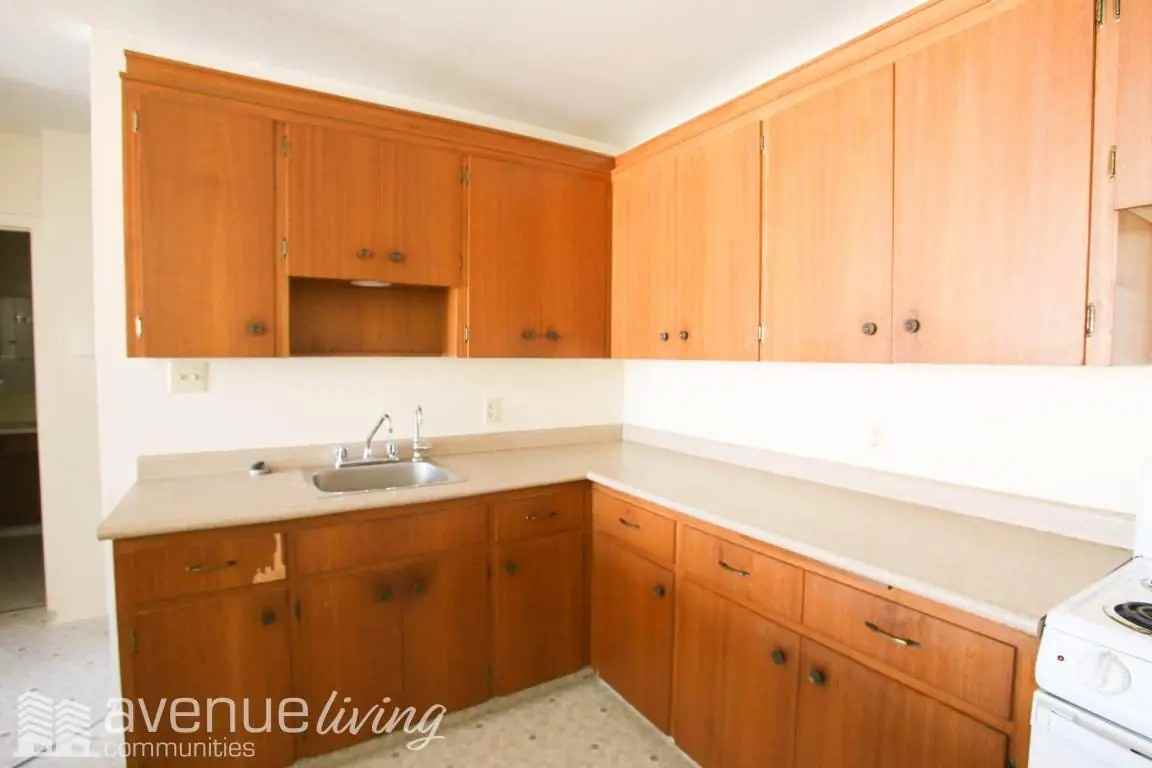 Angus Place - Photo 4 of 14