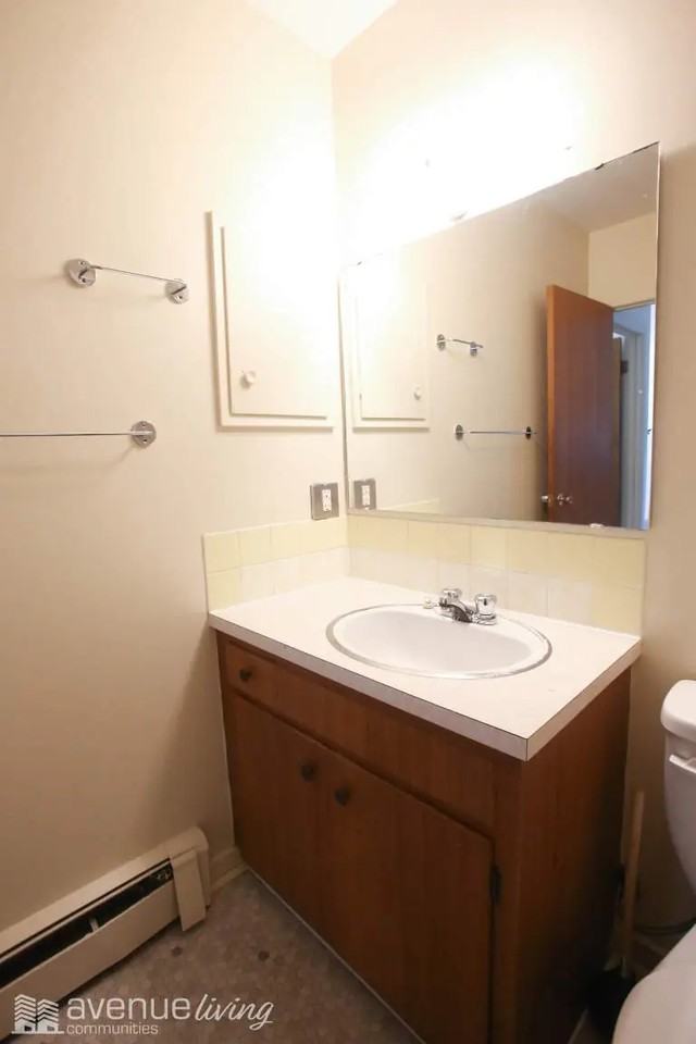 Angus Place - Photo 7 of 14