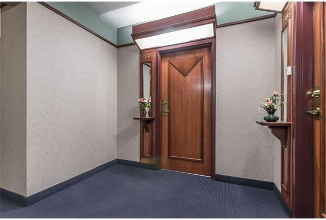 405 Erb St W - Photo 3 of 15