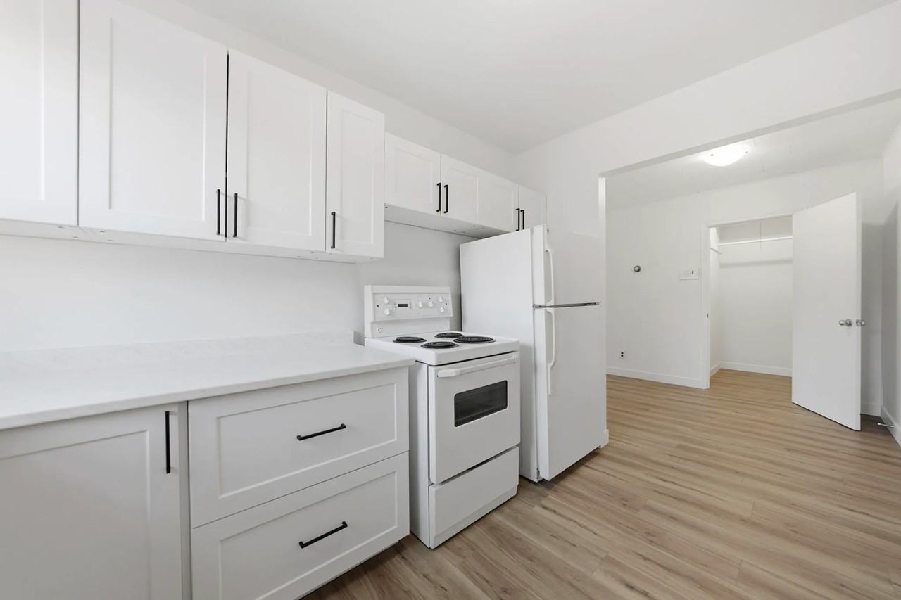 Retallack Apartments - Photo 7 of 20