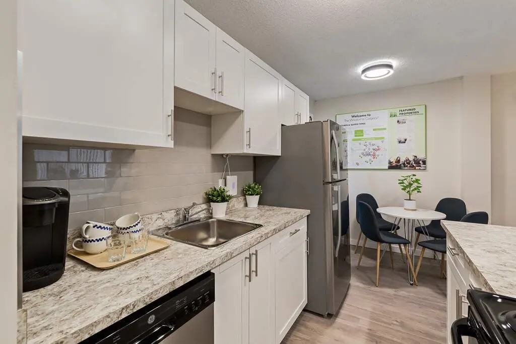 The Winston - Photo 3 of 20