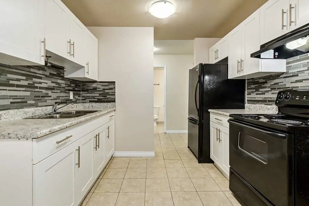 Stacy Manor - Photo 5 of 15