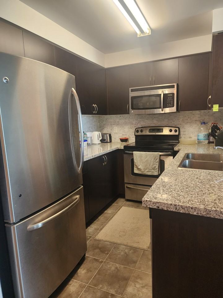 4900 Glen Erin Dr - Photo 2 of 13