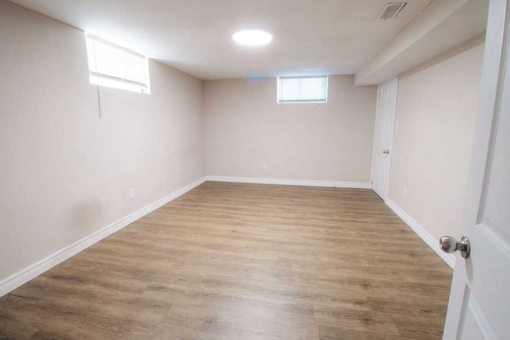 366 Dieppe Street - Photo 7 of 15