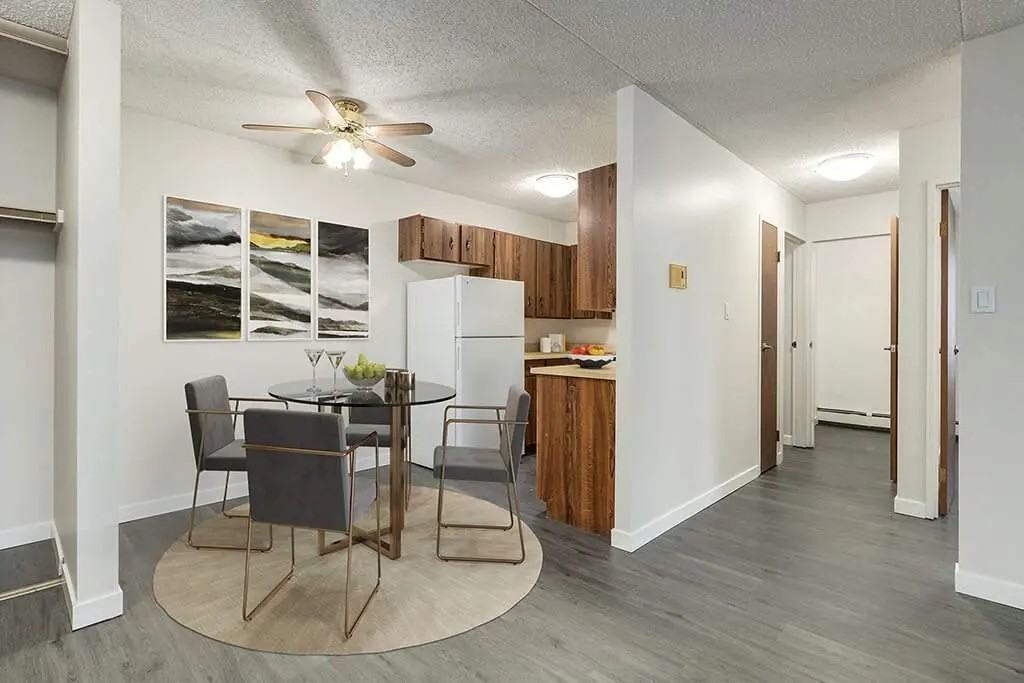 Mayfair Manor - Photo 2 of 34