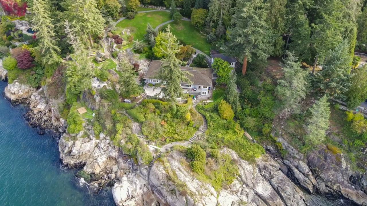 6161 St. Georges Cres