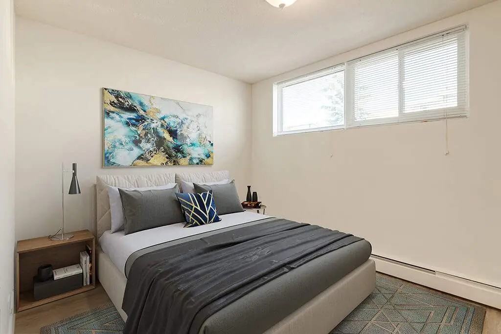 Dorchester Apartments - Photo 3 of 14