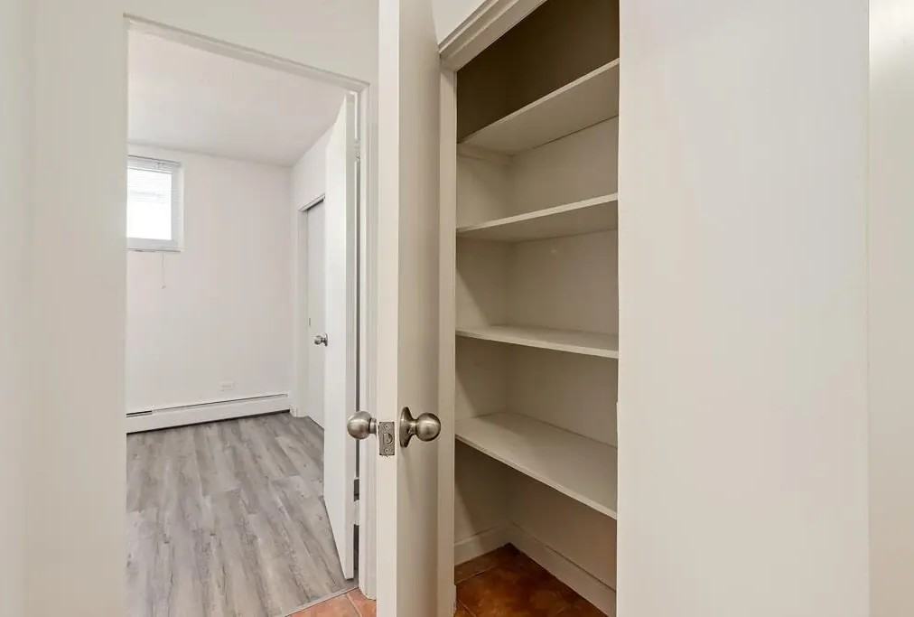 Dorchester Apartments - Photo 7 of 14