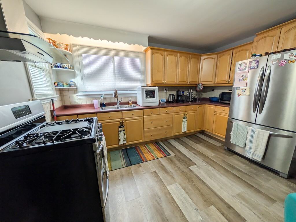 117 Louth St - Photo 2 of 20