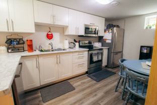 105 Rochelle Dr - Photo 1 of 1