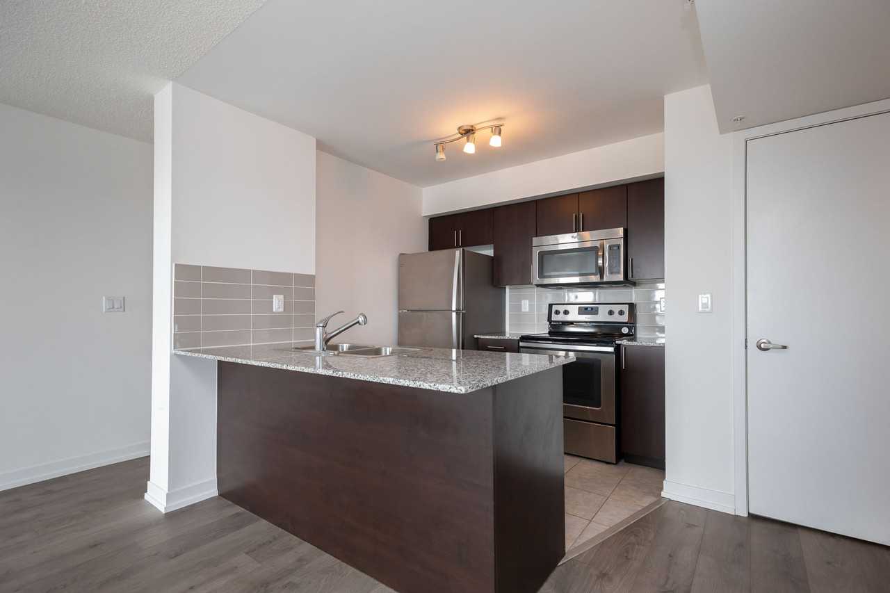 1410 Dupont St #1705 - Photo 4 of 8