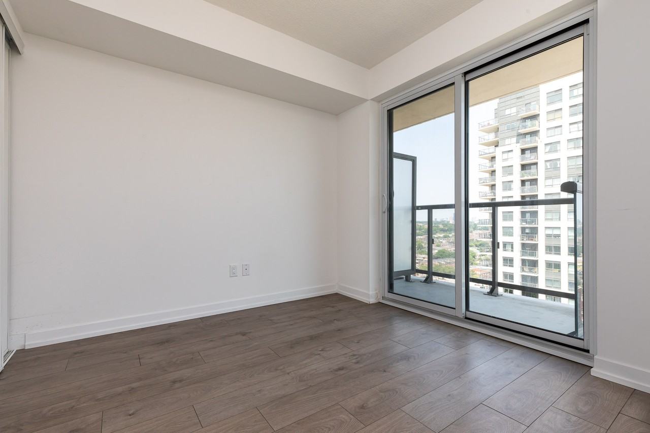 1410 Dupont St #603 - Photo 5 of 8