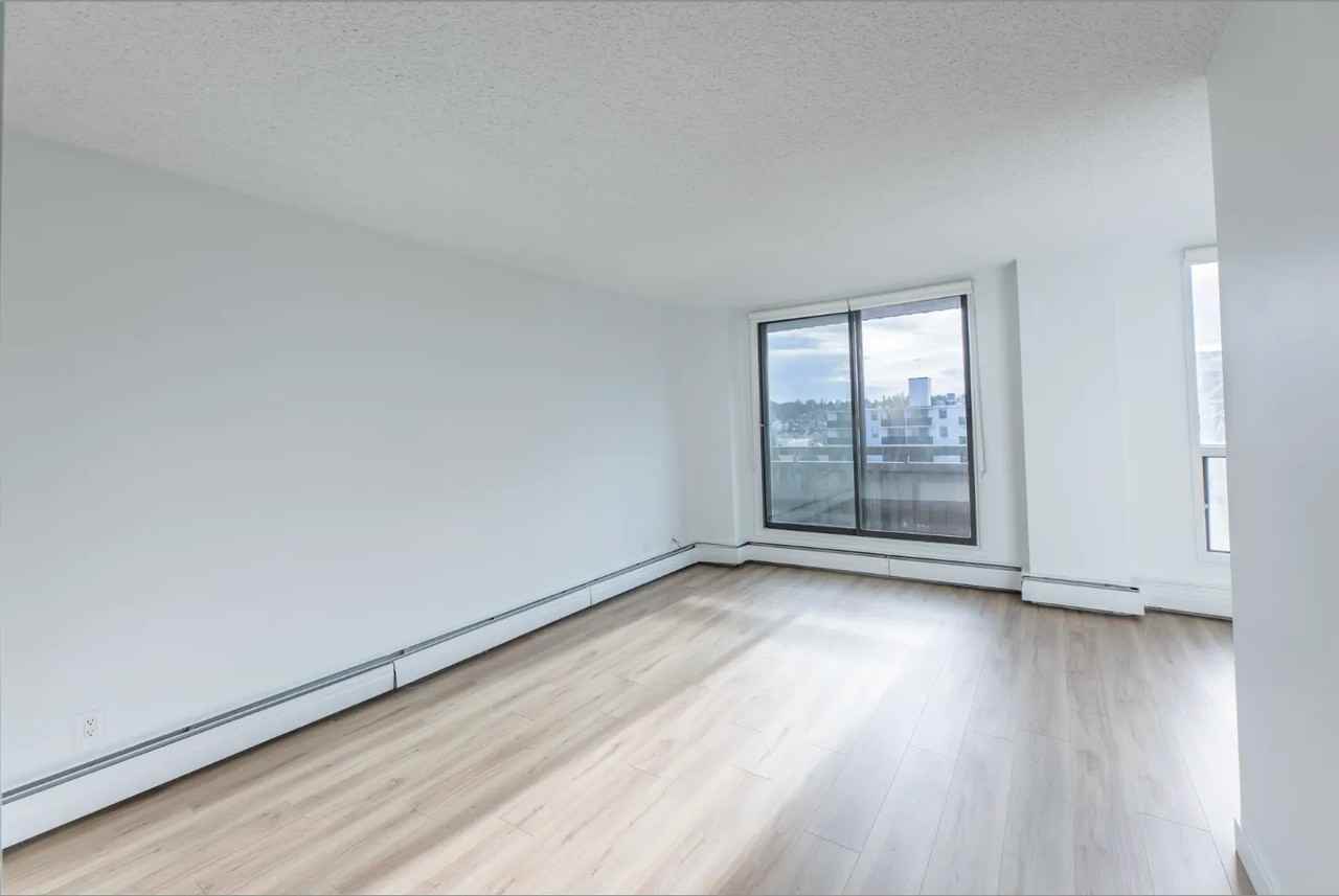 Belmont House - Photo 4 of 29