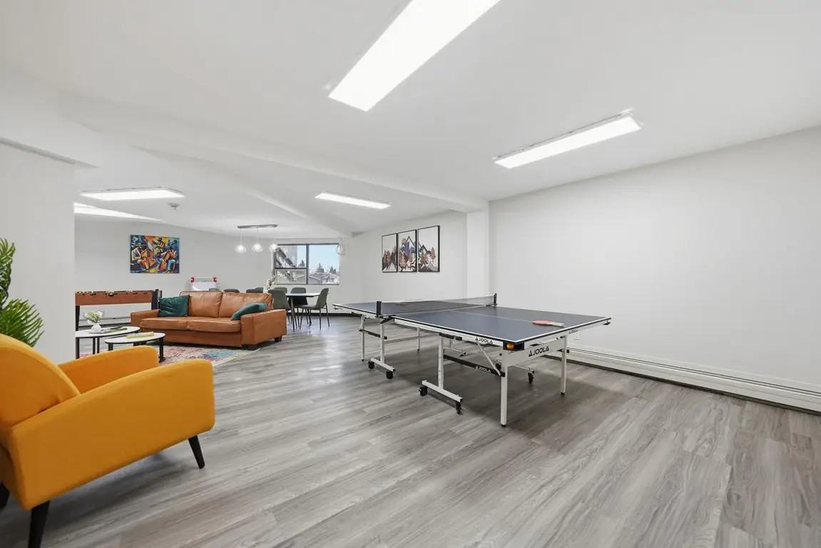 Lakewood Manor - Photo 3 of 50