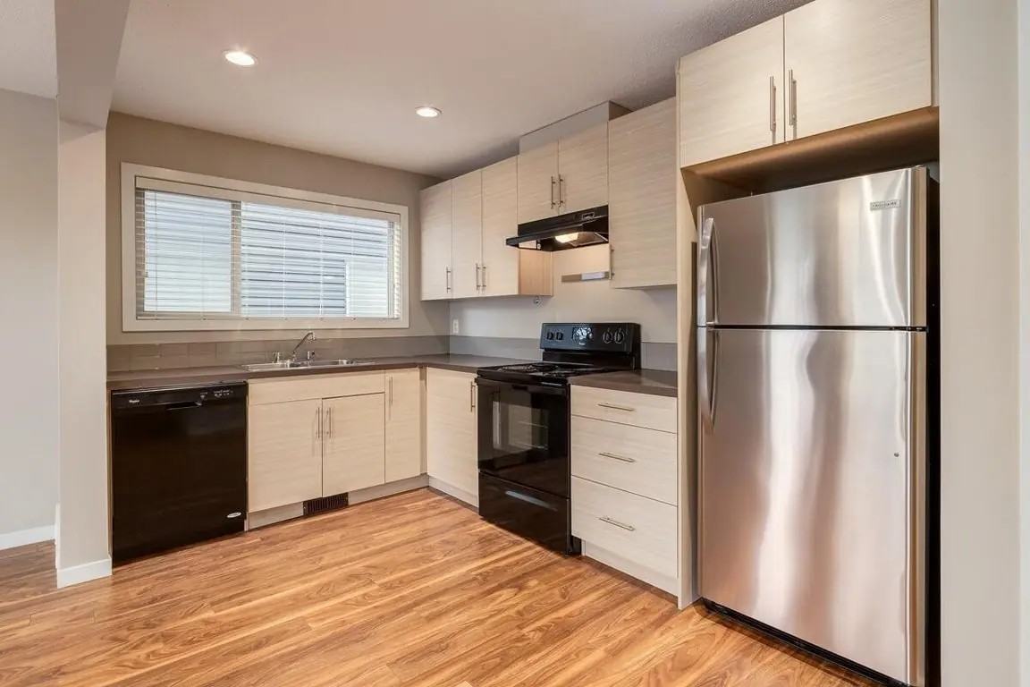 West Townes - Photo 3 of 44