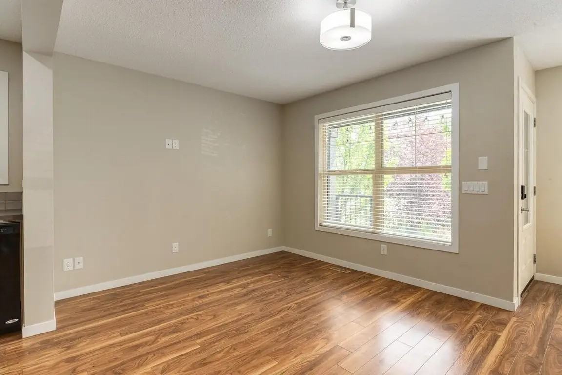 West Townes - Photo 6 of 44