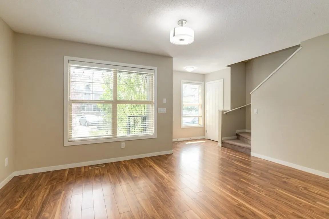West Townes - Photo 4 of 44