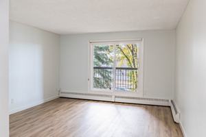 featured image of 1102 Hermitage Rd Nw