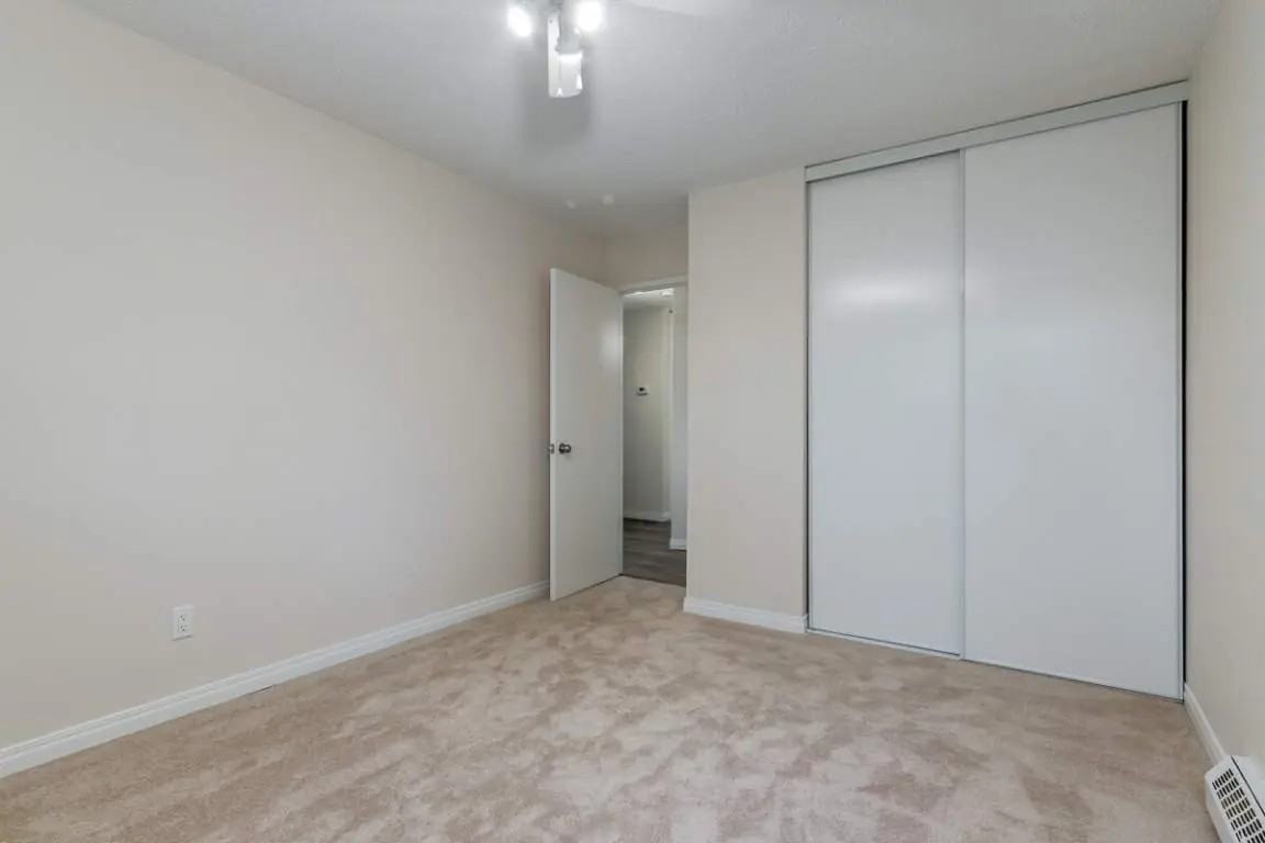 Victoria County - Photo 6 of 32