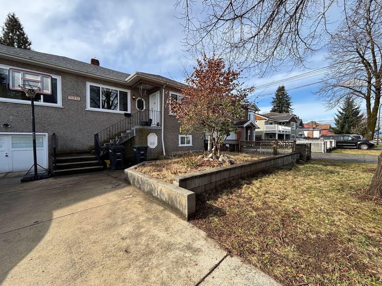 6819 Linden Ave #TOP - Photo 2 of 39