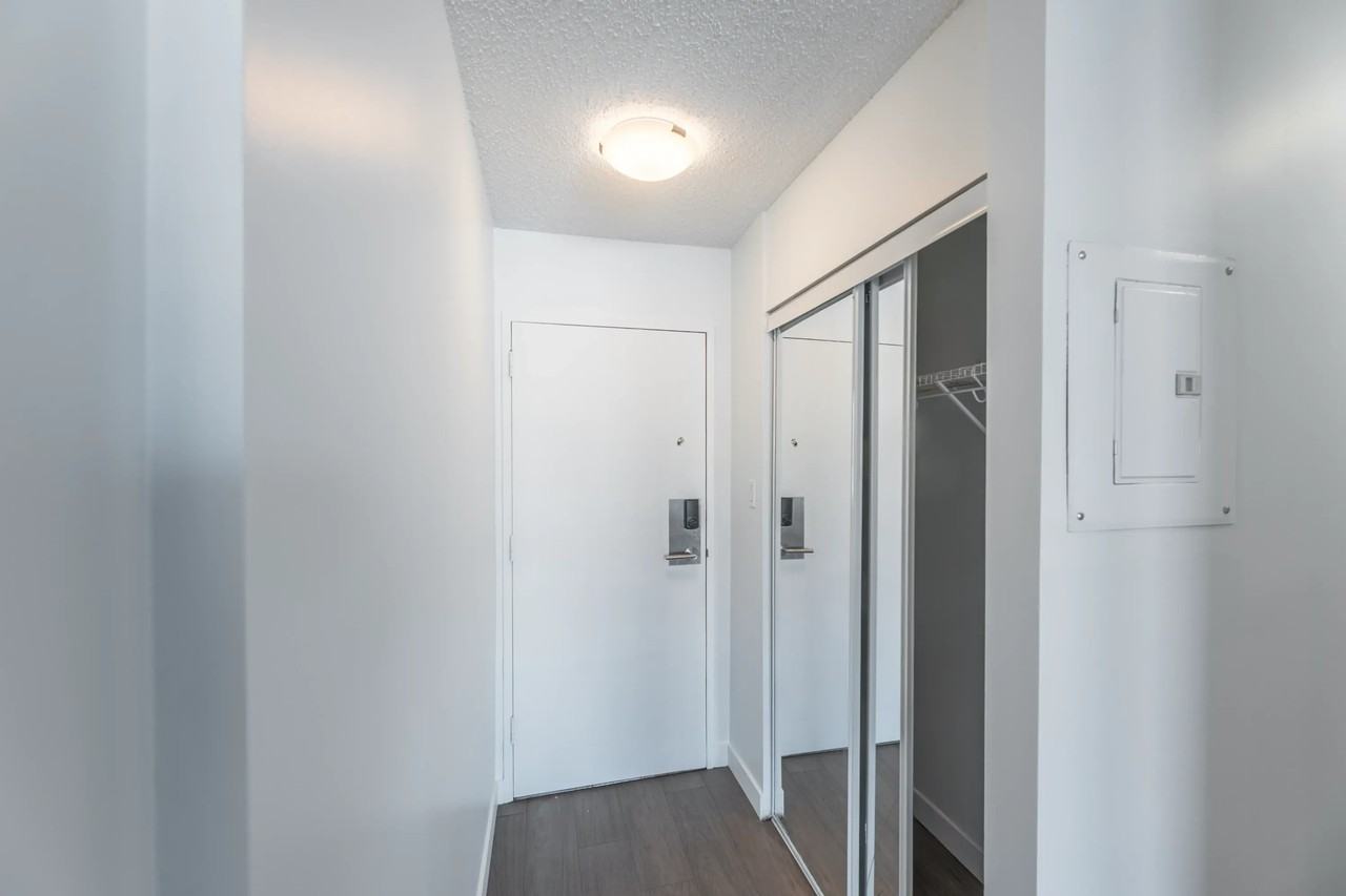 Forest Hills - Photo 4 of 42