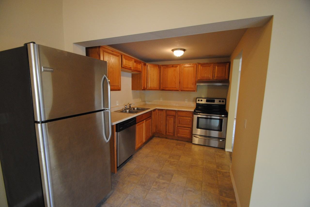 23309 La Pierre Dr - Photo 3 of 14