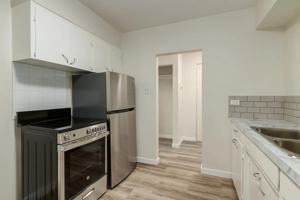 featured image of 1028 13 Ave Sw