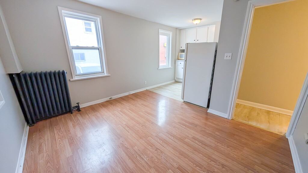 263 King St - Photo 5 of 8