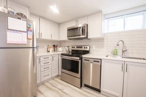 featured image of 919 Upper Ottawa St