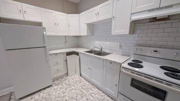 featured image of 595 King St