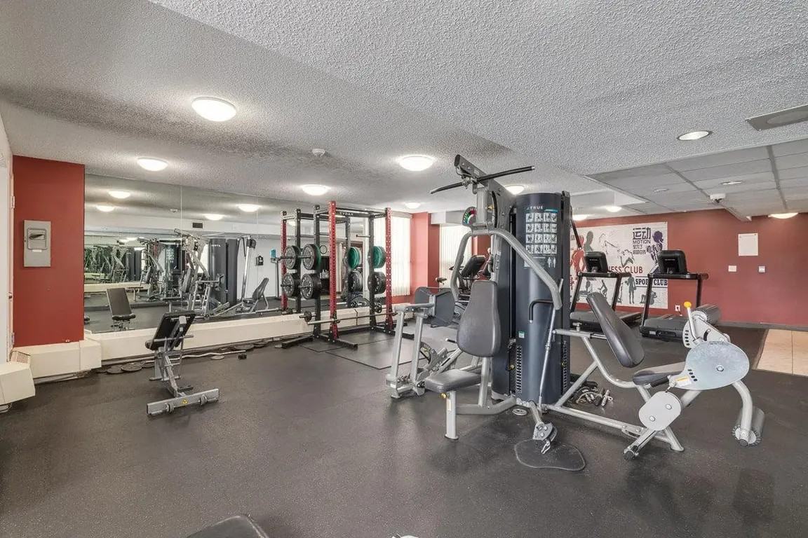 The Pinnacle - Photo 3 of 50