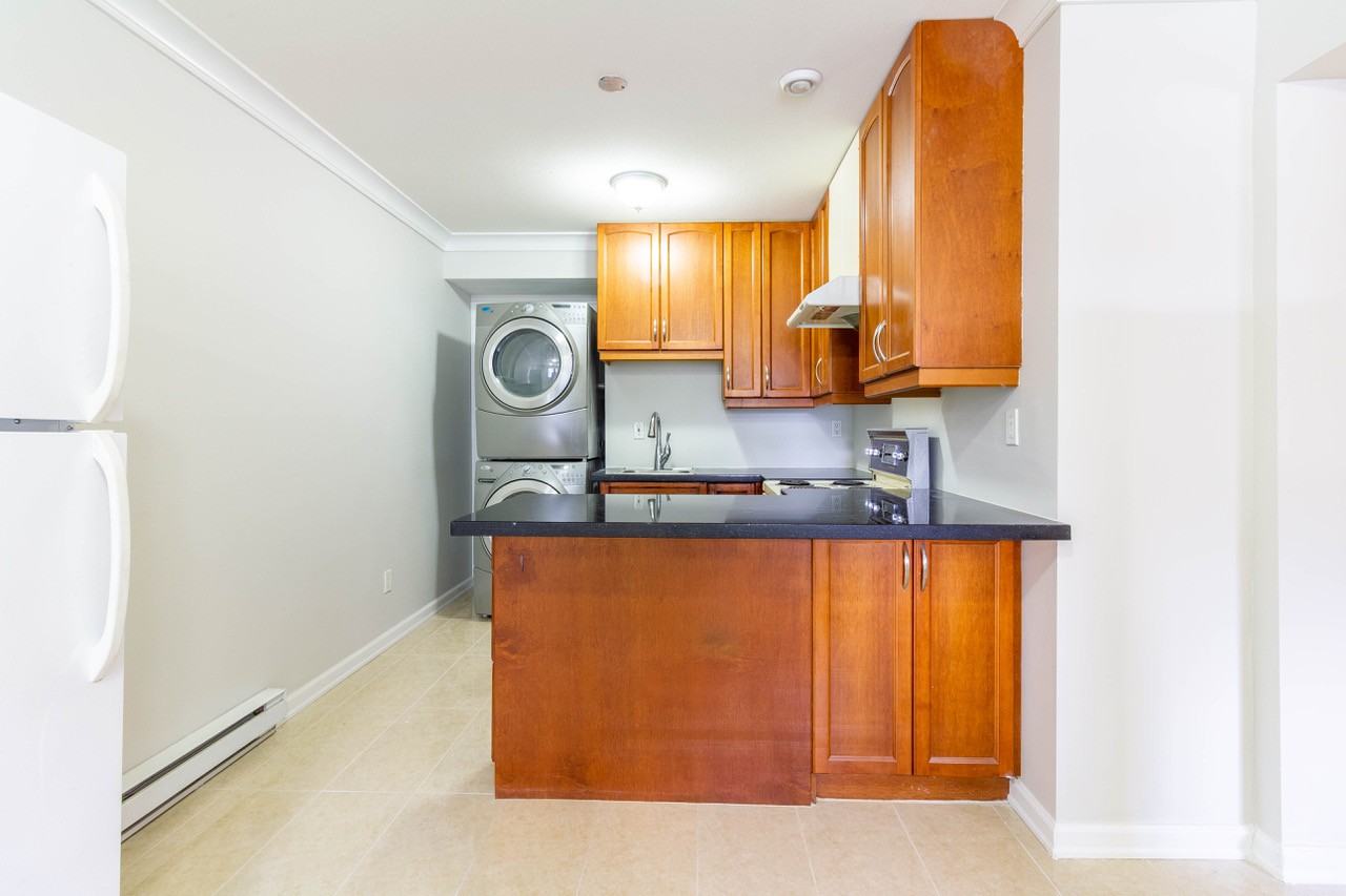 5100 Frances St - Photo 2 of 14