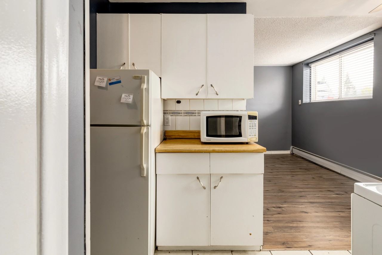 Kent Apartments - Photo 6 of 16