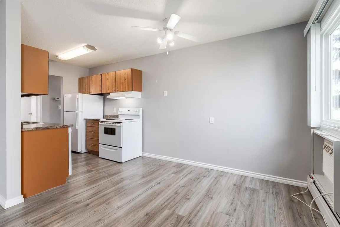 Corbitt Arms - Photo 6 of 32