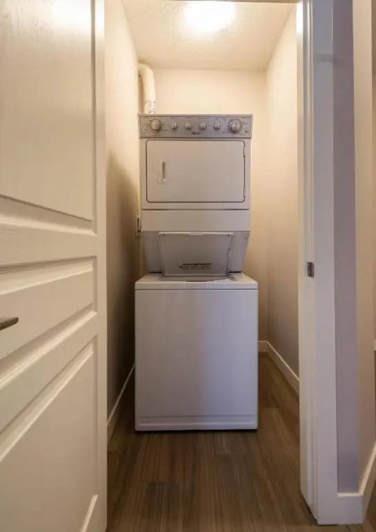 Stella Place - Photo 4 of 17