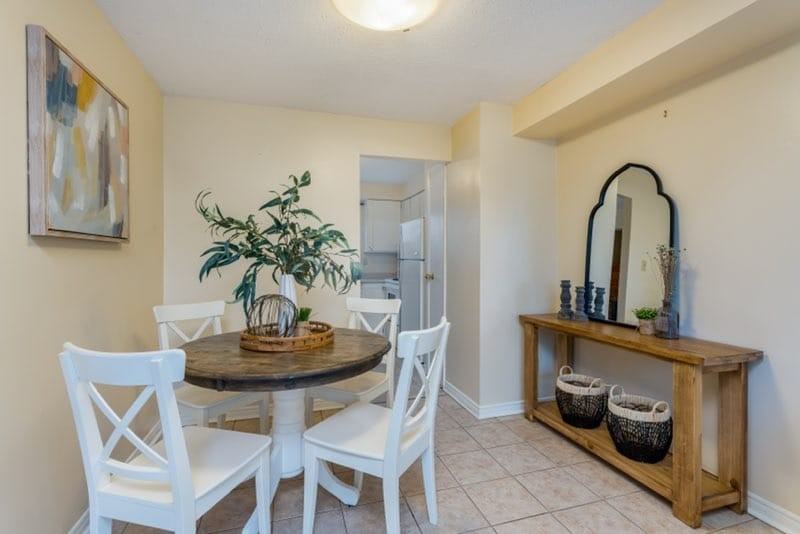 215 Trudeau Driveunit 60 - Photo 4 of 9