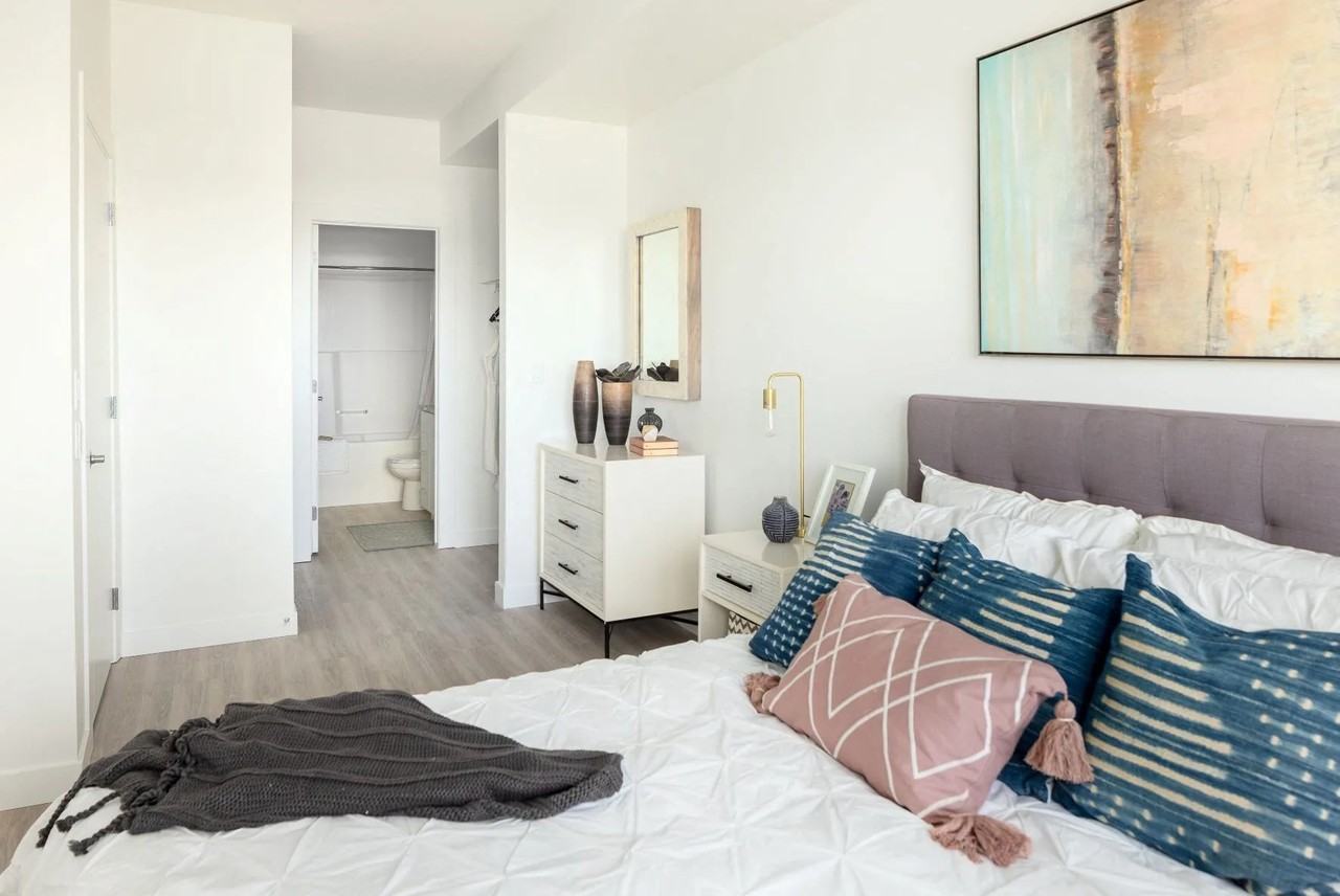 The Parkway - Photo 2 of 40