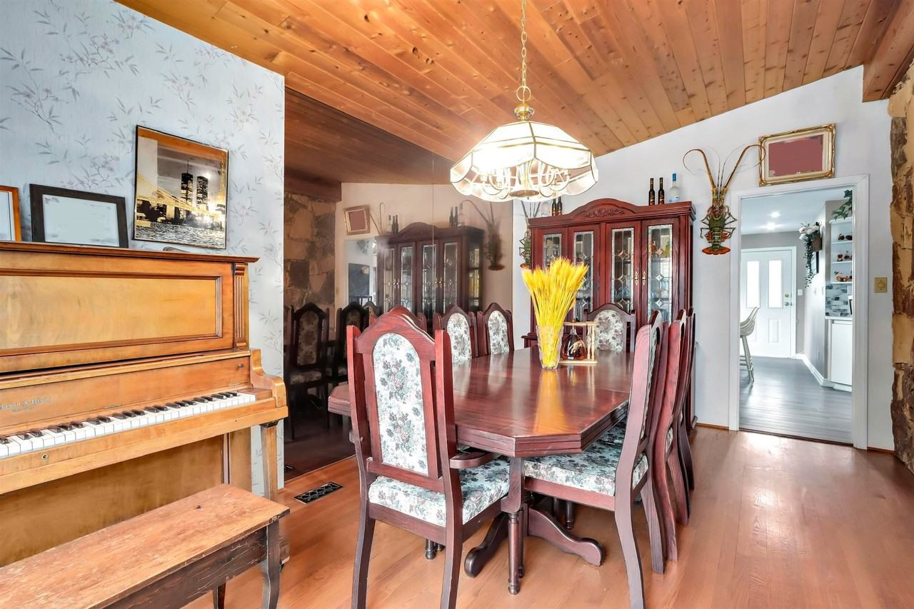 14441 Chartwell Dr - Photo 6 of 22