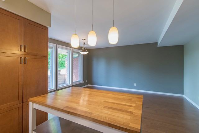 250 Fountain Pl - Photo 3 of 20