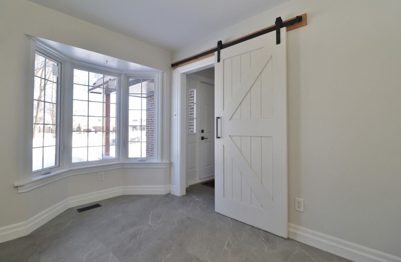 276 Turnstone Crt - Photo 3 of 38