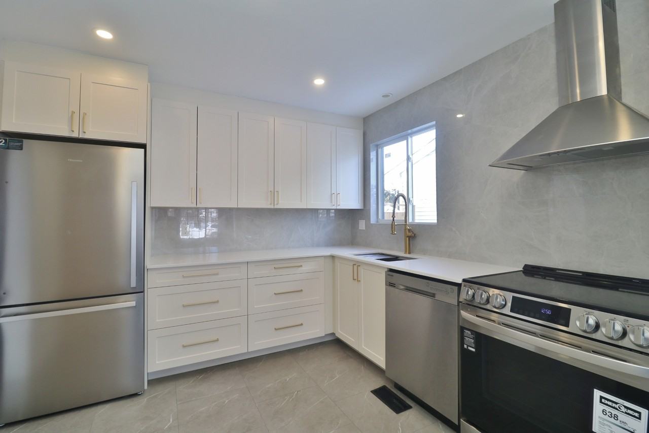 276 Turnstone Crt - Photo 7 of 38