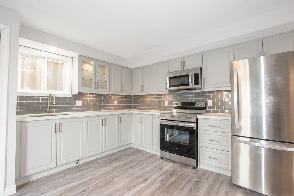 27 Rollins Dr - Photo 6 of 20