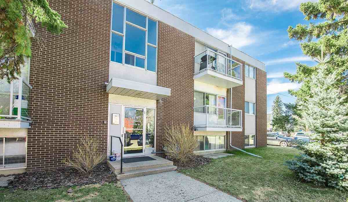 Avlyn Apartments - Photo 4 of 32