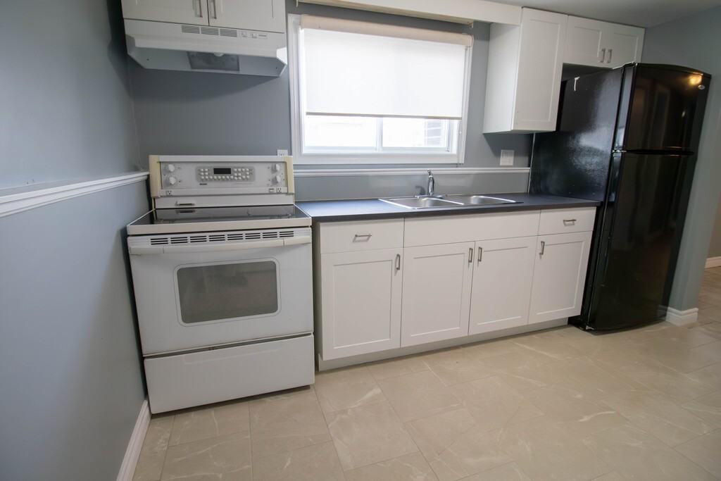 806 Wright St Lowr - Photo 7 of 17