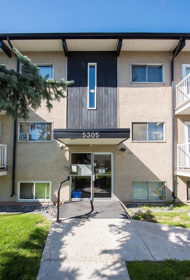 Plaza Apartments - Photo 3 of 35