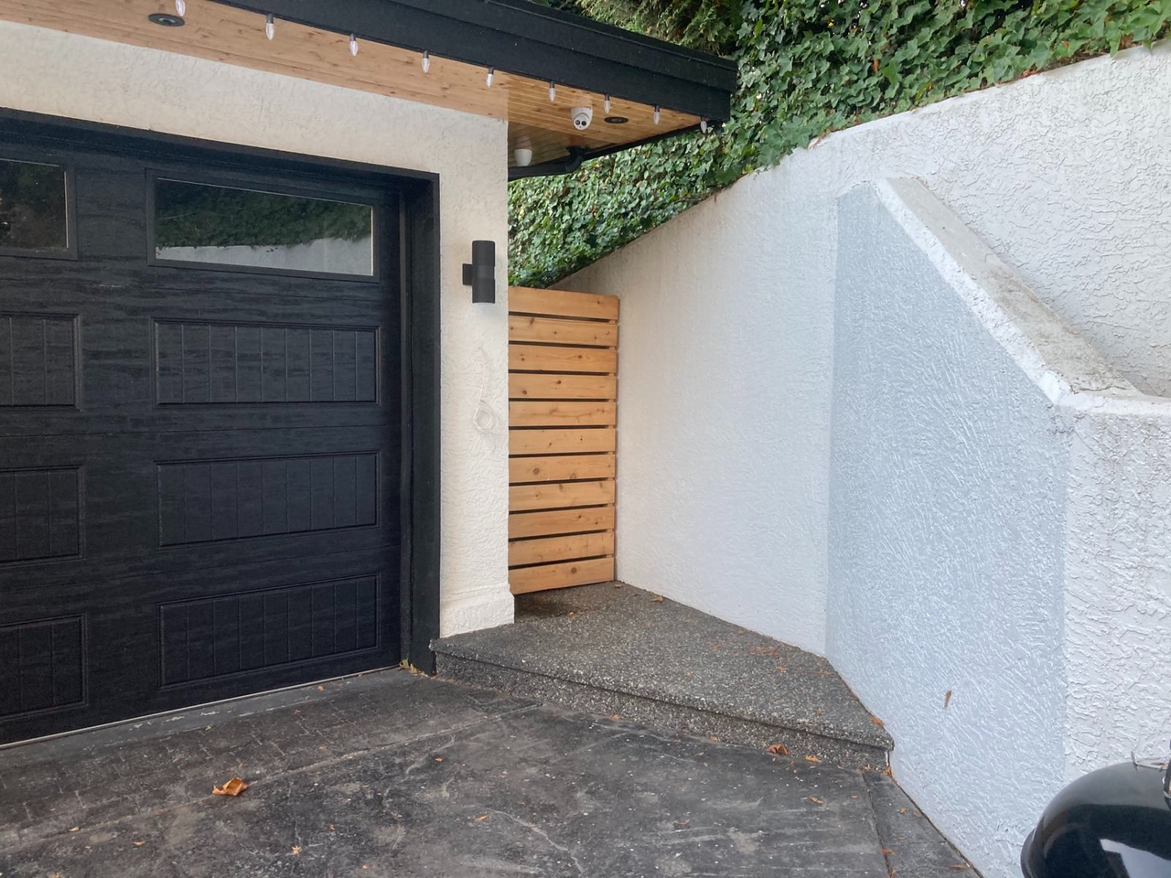 13520 55a Ave - Photo 2 of 44