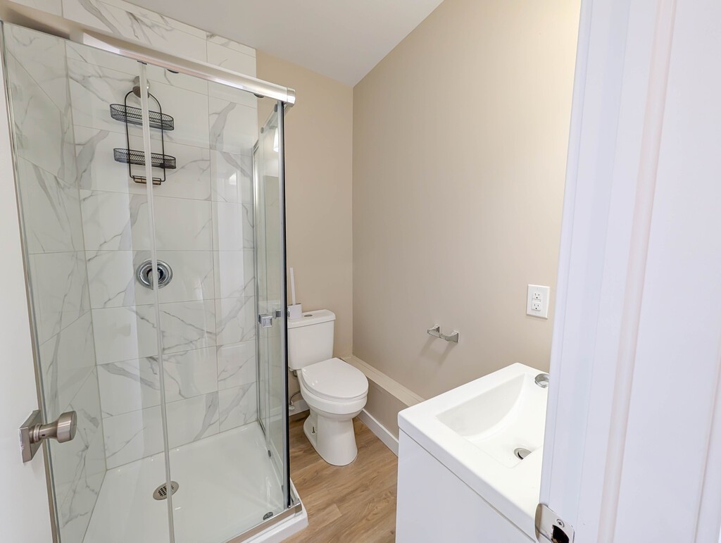 5824 Main St - Photo 4 of 5