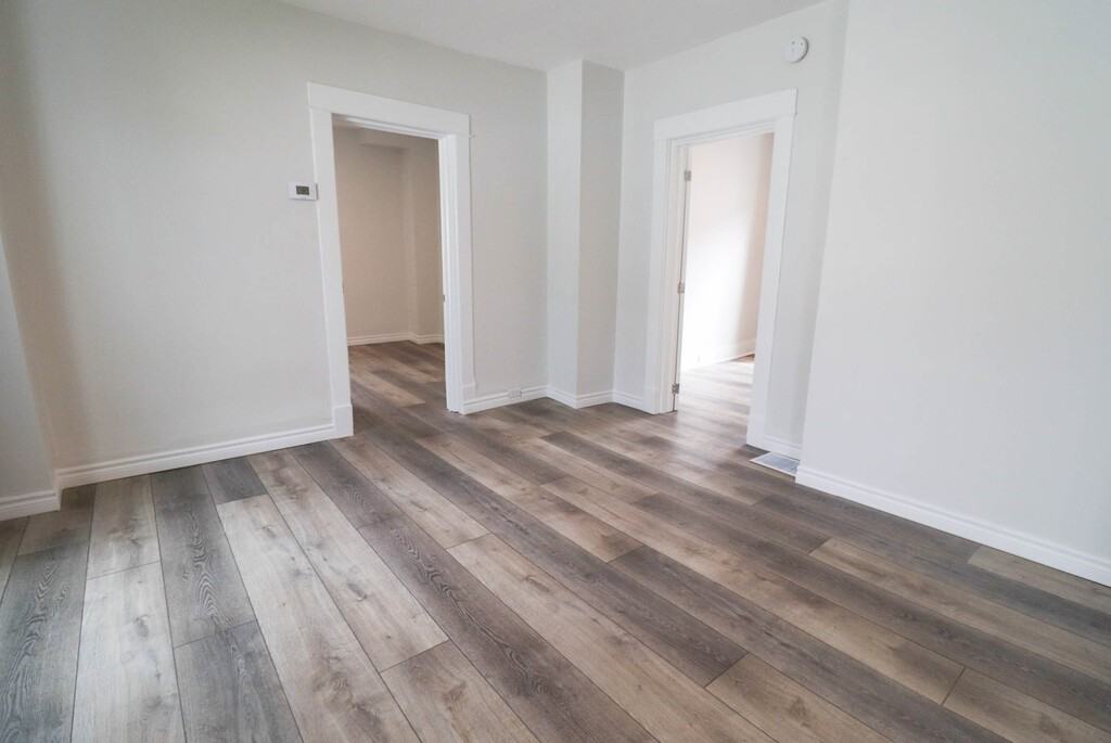 161 Louth St - Photo 2 of 15